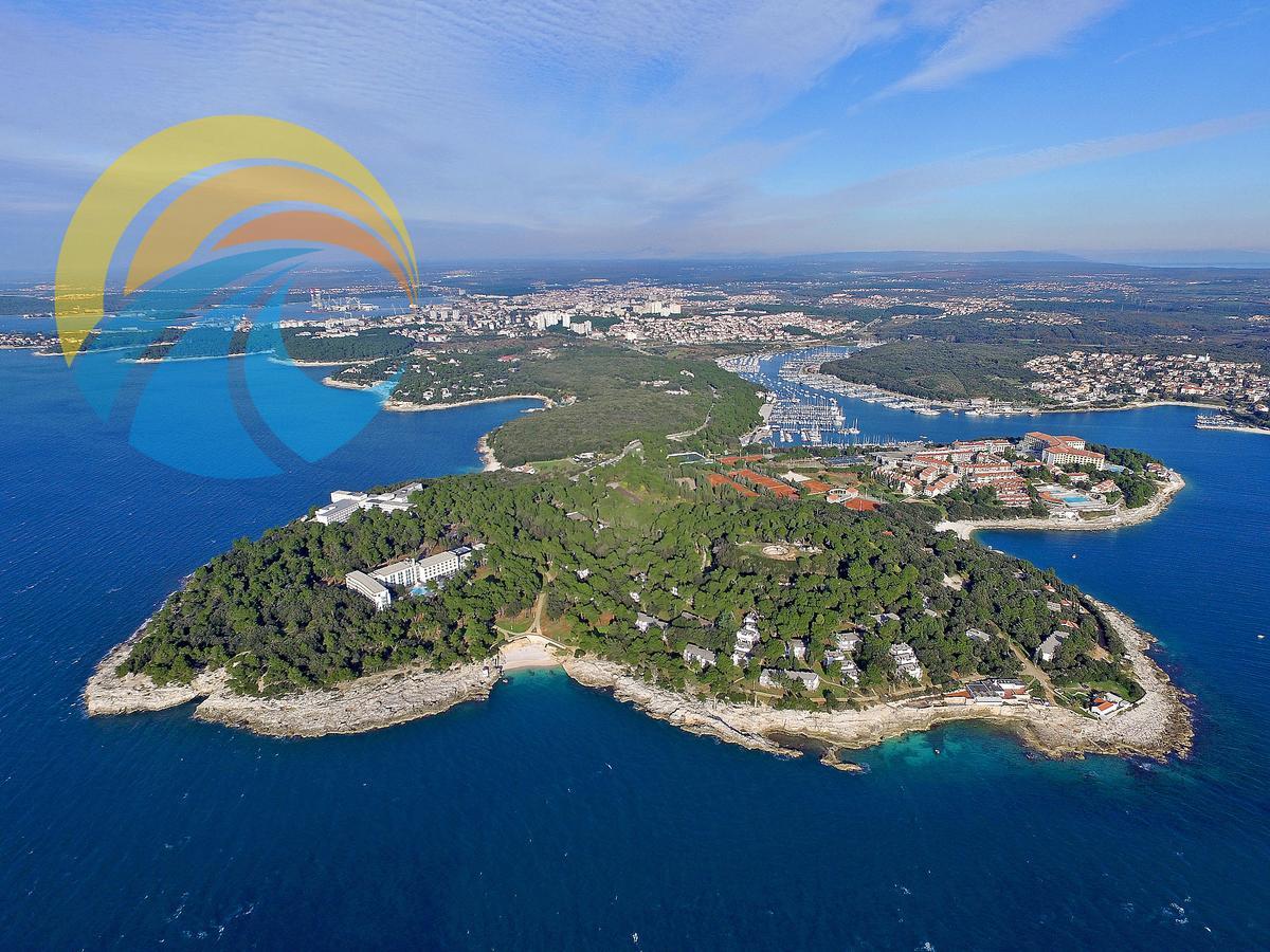 Apartments Kada 1571 Пула Екстериор снимка