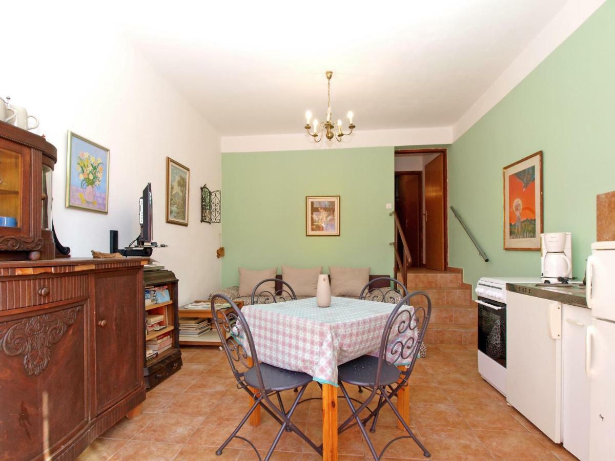 Apartments Kada 1571 Пула Екстериор снимка
